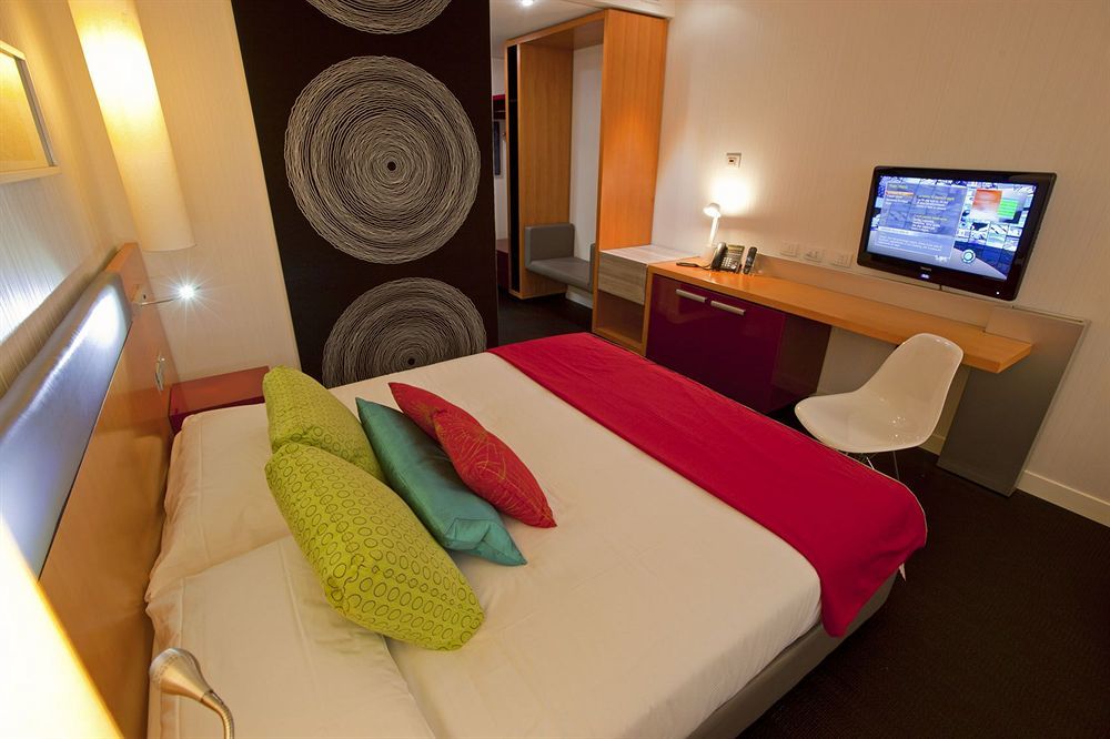 โนโวเทล โรม่า ยูโร โฮเต็ล Hotel ภายนอก รูปภาพ